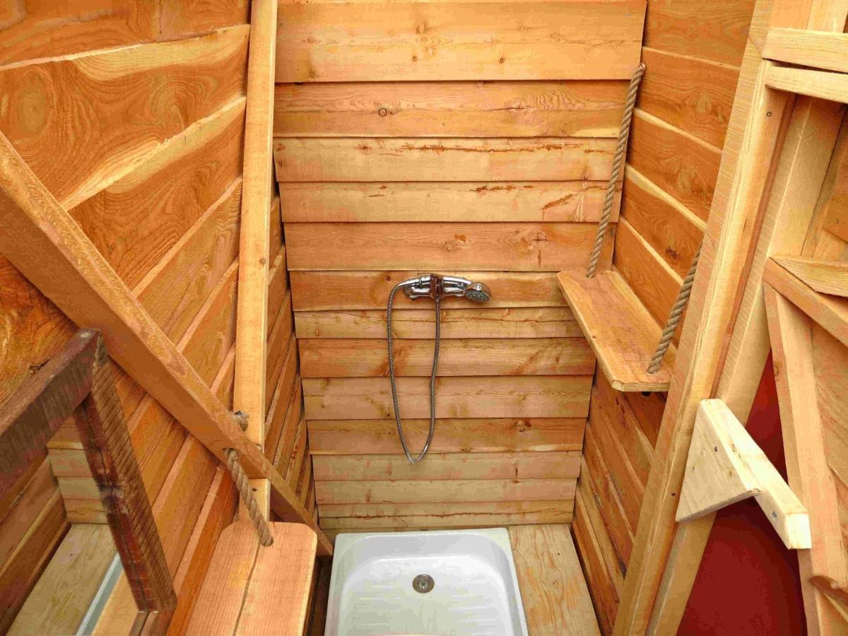 Habitat Createur - Hebergements Insolites Au Camping Municipal "Les Ecureuils" Recoubeau-Jansac Екстериор снимка