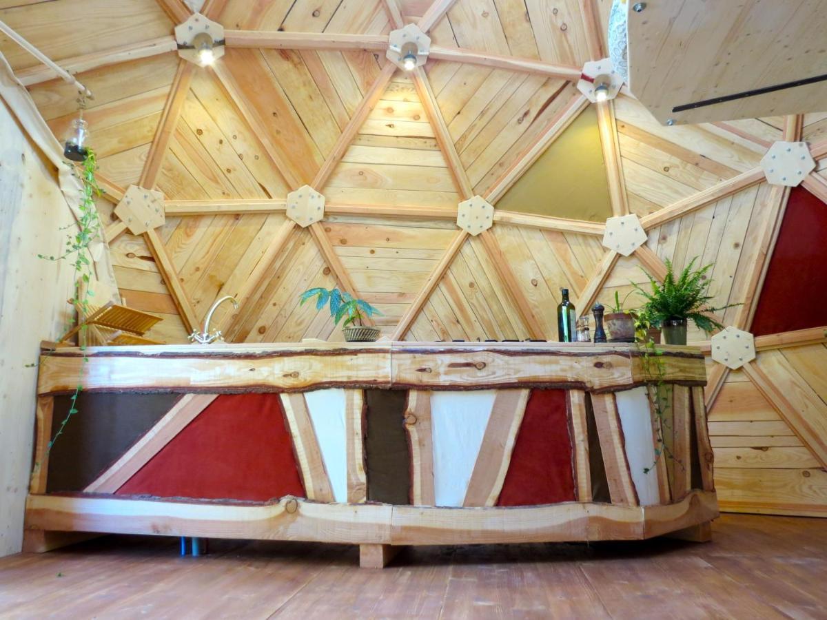 Habitat Createur - Hebergements Insolites Au Camping Municipal "Les Ecureuils" Recoubeau-Jansac Екстериор снимка