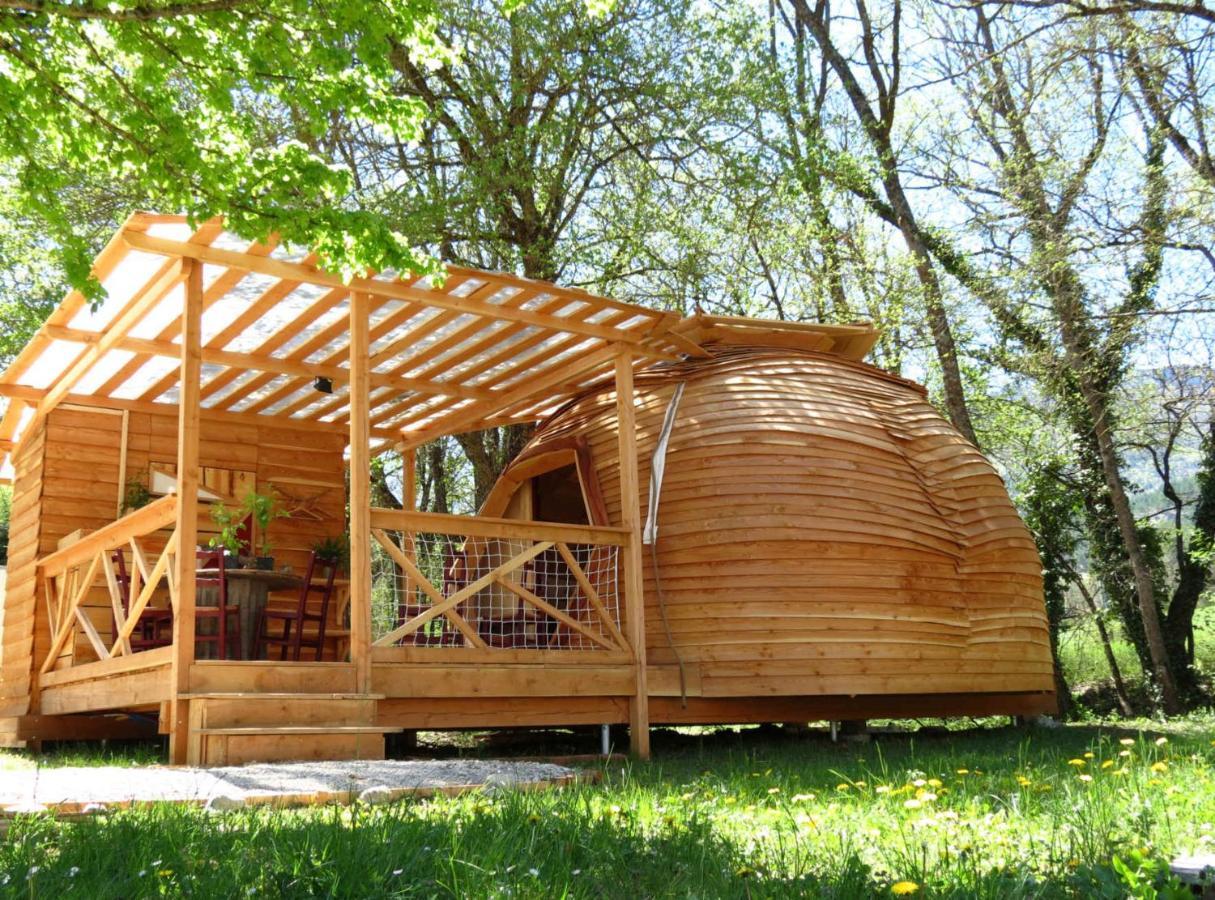 Habitat Createur - Hebergements Insolites Au Camping Municipal "Les Ecureuils" Recoubeau-Jansac Екстериор снимка