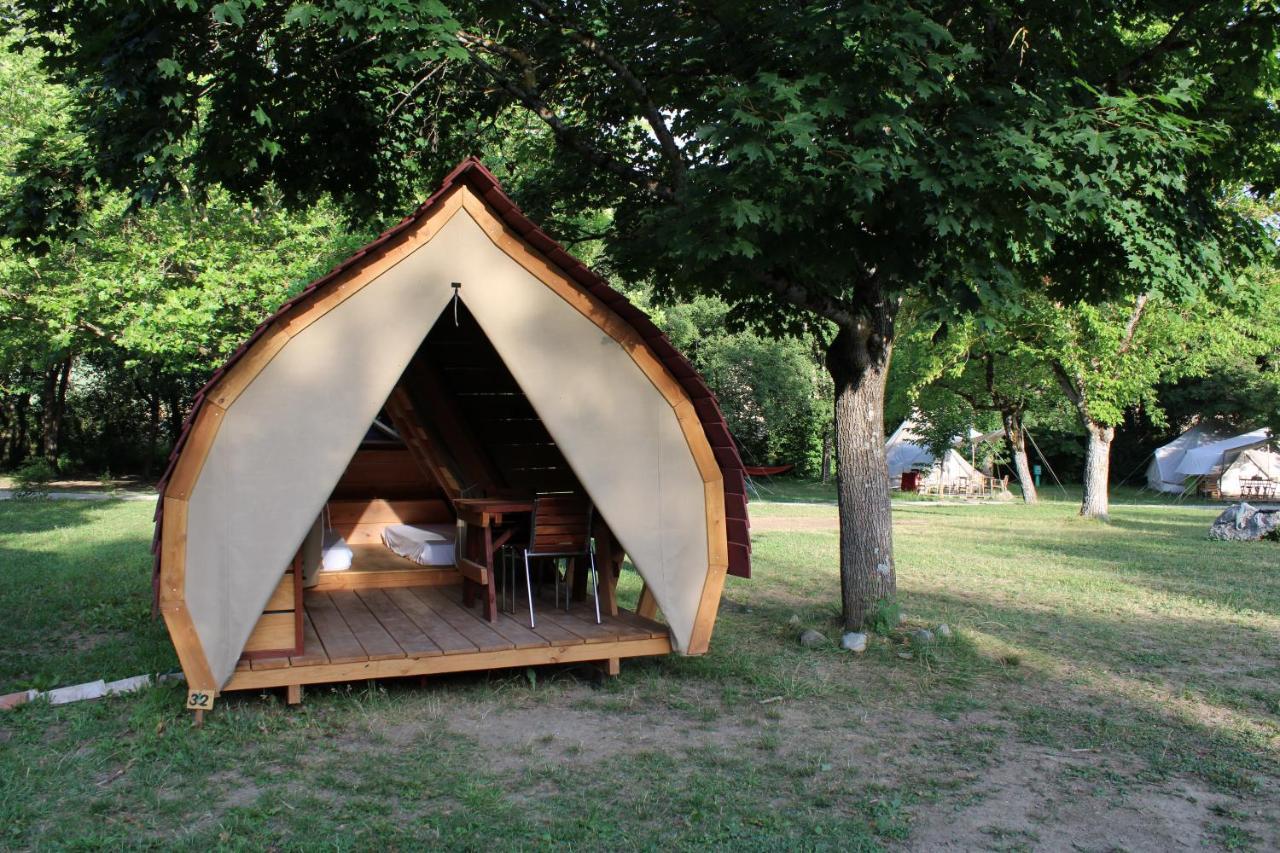 Habitat Createur - Hebergements Insolites Au Camping Municipal "Les Ecureuils" Recoubeau-Jansac Екстериор снимка